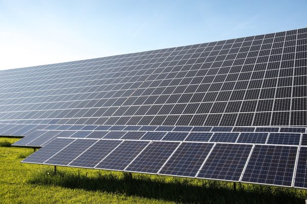 solar-cells-491703_1920